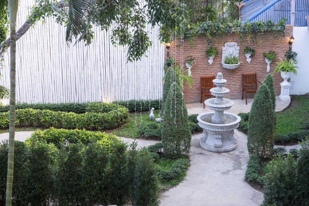 Albesia Boutique Resort Hang Dong Exterior photo