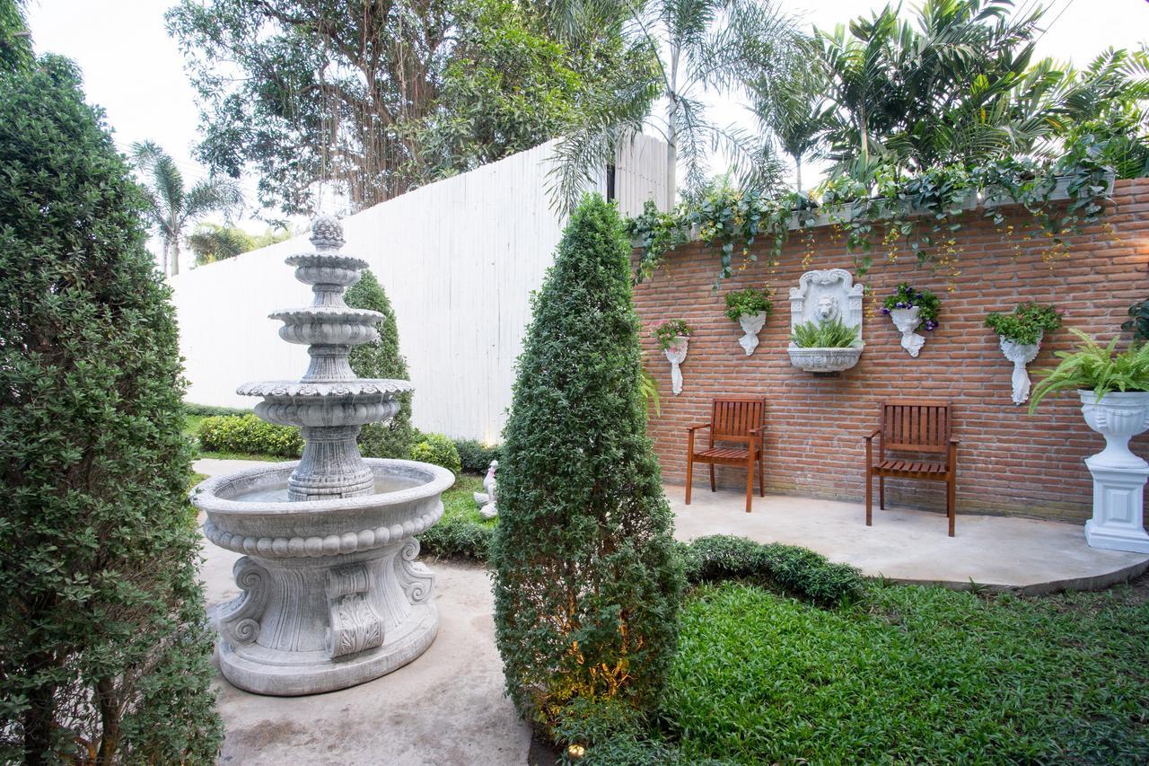 Albesia Boutique Resort Hang Dong Exterior photo